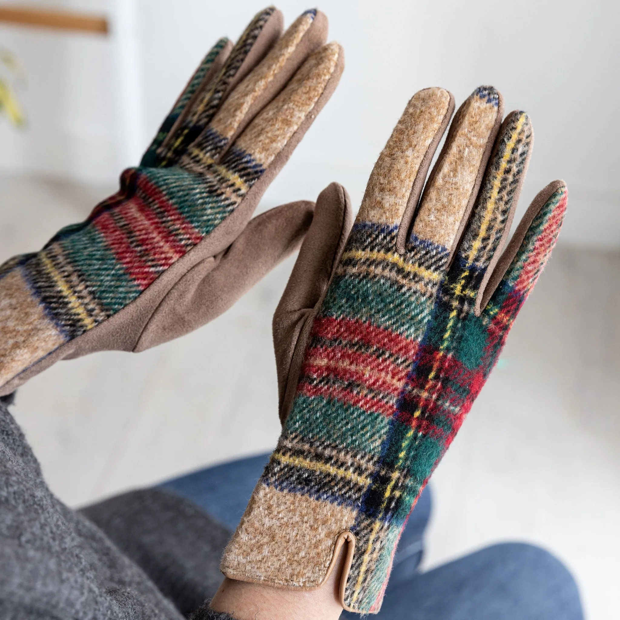 Classic Tartan Gloves