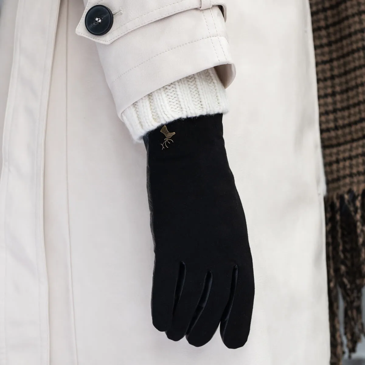 Nora - sheepskin leather gloves with faux fur lining & touchscreen feature