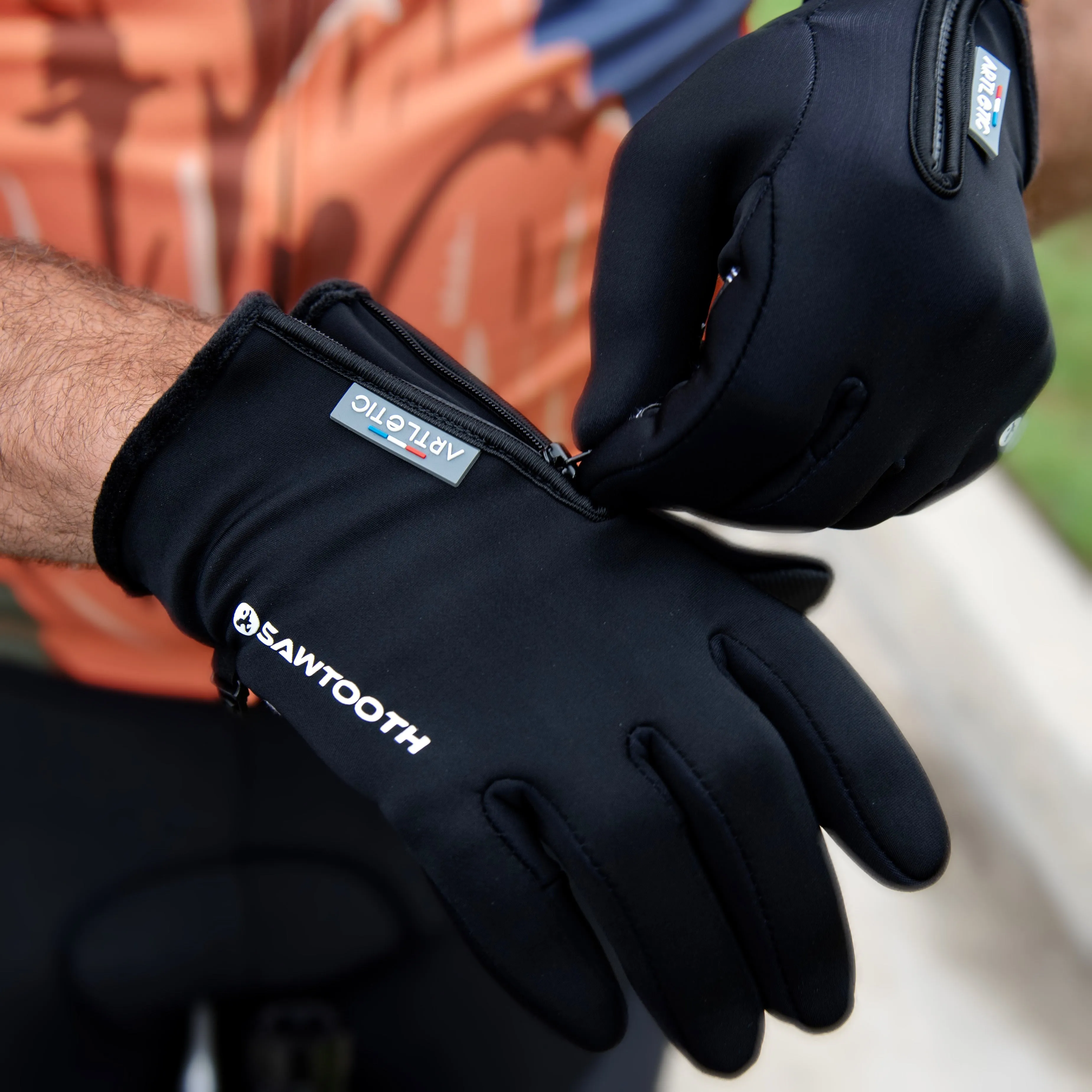 Sawtooth Cold Weather Touch Screen Gloves